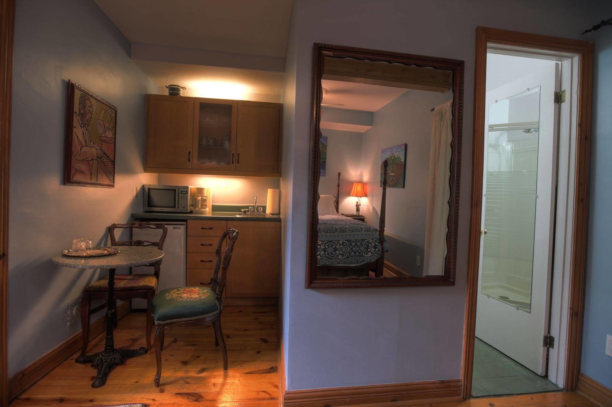 La Loggia Art Couette-café 3*