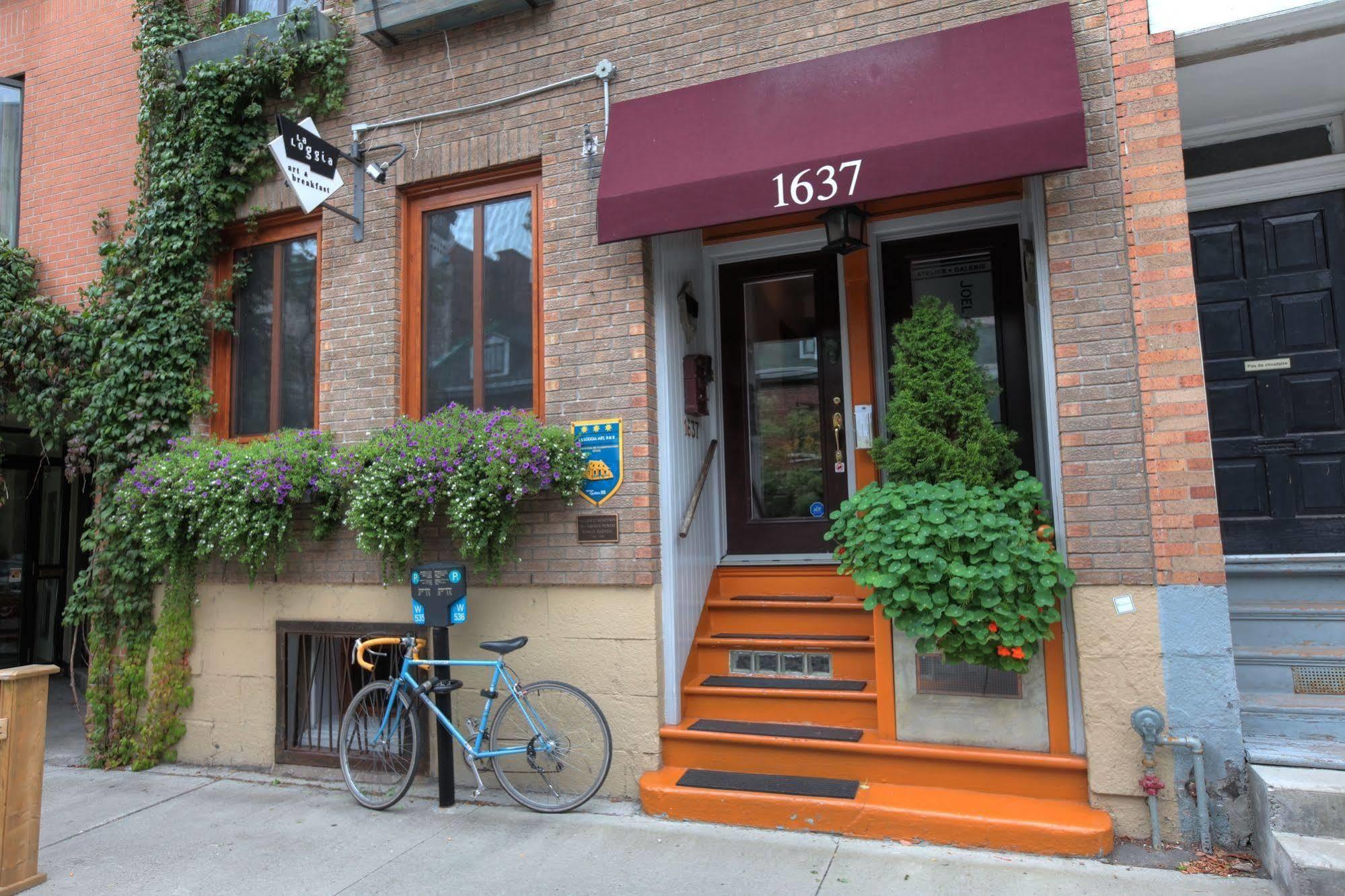 Couette-café La Loggia Art Montréal